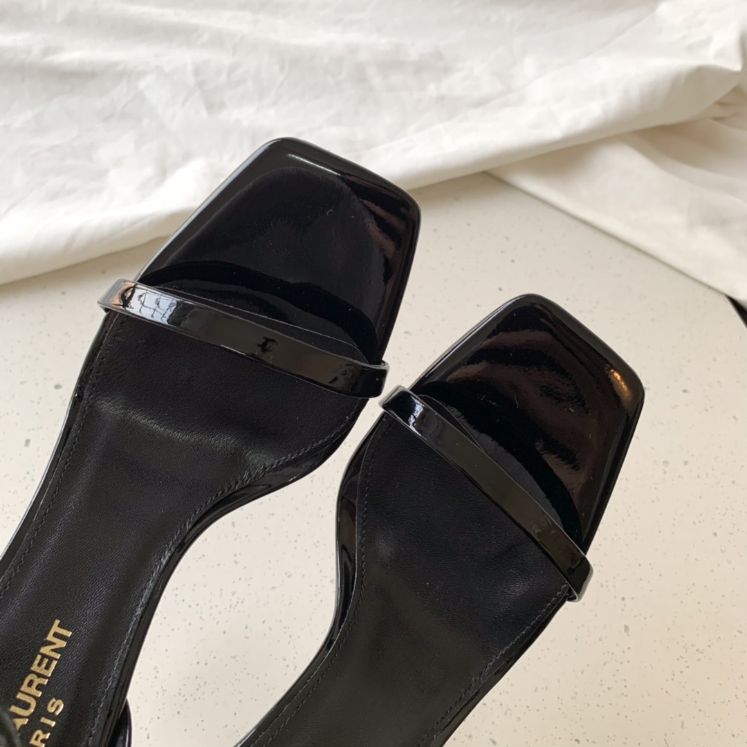 Women's high heels